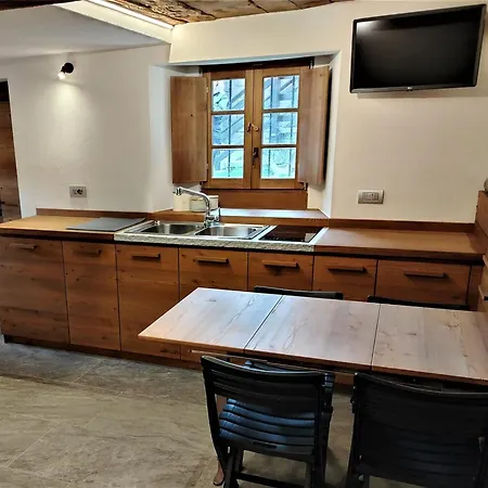 Apartament Casa Ai Ponti *